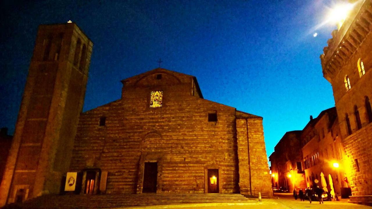 B&B Il Glicine Montefollonico Exterior photo